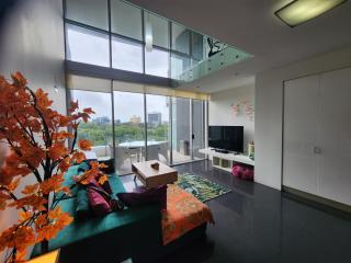 Spacious 1 bedroom mezzanine apartment with large bath views 2 free parking spots - Brisbane - 0
