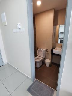 Studio Suite near Queensbay Bayan Lepas 4pax - Bayan Lepas - 2