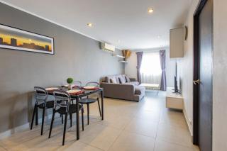 Modern Condo - 1BR T1 -501 - 4