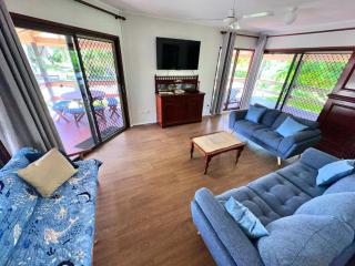 A Yearenda - Water Views -3BR - Steps to the Beach - Burrum Heads - 8