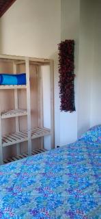 Cabaña para 2 a metros del dique con parrilla, barrio residencial sin sábanas ni toallas - Tandil - 4