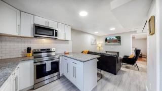 Cozy Lower Unit Retreat in Denver - 5
