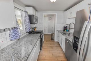 Stylish One-Bedroom Unit with Easy Ground Access - Reno - 2