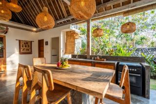 Spacious 3bdrs - Villa Passiflore Bingin - 6