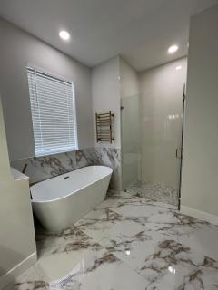 Luxury Corner - Port Charlotte - 6