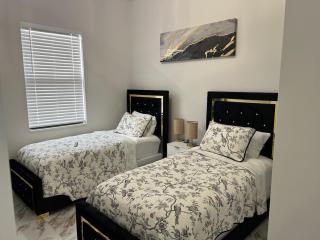Luxury Corner - Port Charlotte - 1
