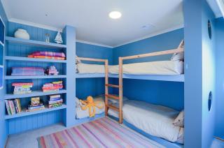 Funky family coastal retreat in a perfect location - 3