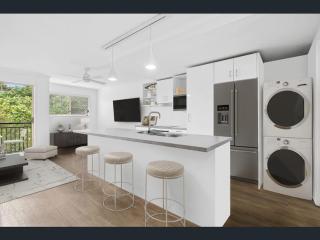 HEART OF Cotton Tree- walk to BEACH & RIVER - Maroochydore - 9