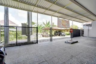 OYO Life 90649 Raja Residence Syariah - 9