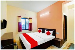Hotel S R PALACE BHUBANESWAR with wifi-parking and Air conditioned - Bhubaneshwar - 0