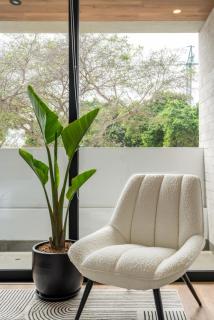 Native 1BR by Geko - 0