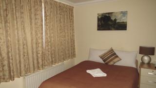Montrose Guest House - Romford - 6