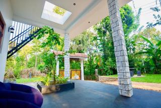 Goldenbell Villa Mirissa - Matara - 2