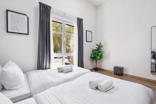 Studio Haven with Pool, Tennis and Kid's Playground - 5