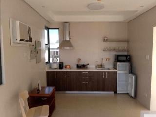 Cristina's Holiday Home - Tagaytay - 8