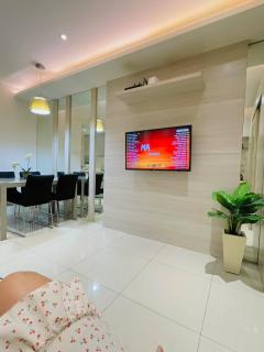 Icy Suite at Shell Residences Near MOA and NAIA - Manila - 5