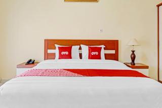 Collection O 90693 ORCHID EDOTEL Boyolangu - 0