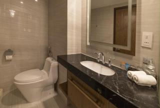 LYN Panorama Beachfront Studio - Nha Trang - 9
