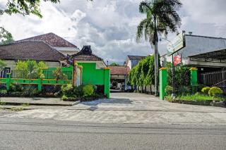 OYO 90735 Palem Garden 2 - 4