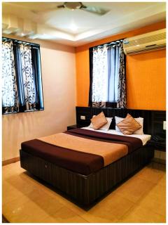 SHIRDI HOTEL Pushpanjali Near Temple - Shirdi - 5