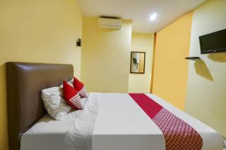OYO Life 91027 Note Hotel Syariah - 2