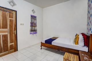 OYO Homes 91103 Syariah Desa Wisata Lembah Gunung Tumpeng - Sumberwaras - 2
