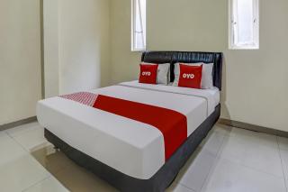 OYO 91084 Oke Guest House - Malang - 7