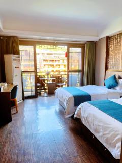 Xizha River View Homestay - Fenghuang - 6