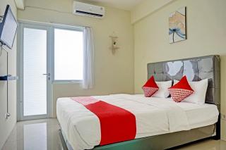 Super OYO 91139 Skyland Bogorienze Apartment - Bogor - 9