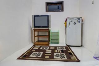 OYO Homes 91153 Desa Wisata Kawasen - 7