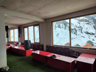 Peace cafe and stayl - Khoksar - 4