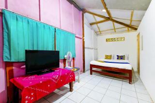OYO Homes 91154 Desa Wisata Wayang Manyaran Wonogiri - 9