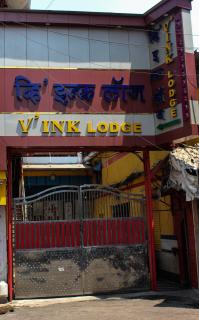 Vink Lodge - Mumbai - 2