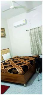 HOTEL PREMIUM SHREE ANAND PALACE Near Temple - Varanasi - 3