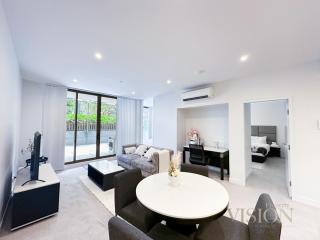 Modern 2 Bedroom Apartment next to North Ryde Metro - Sydney - 4