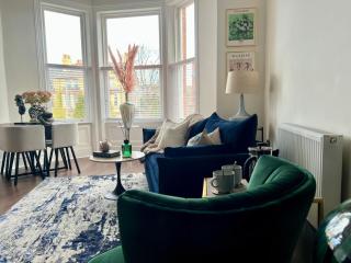 No 50 - 2nd Floor Beautiful one bed apartment in Liverpool Sleeps 4 - Liverpool - 9