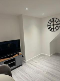 Spacious 3 bedroom Maisonette in Greenford - Northolt - 0