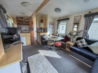 Cosy 8 Berth Caravan Near To Skegness At Southview Holiday Park Ref 33057F - Skegness - 3