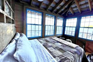 Island Glamping in a Beautiful Floating Home on an Island in Monmouth, Maine - Monmouth - 7