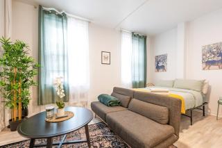 Amazing Studio in Kips Bay! - New York - 9