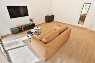 Spacieux T2 avec grande terrasse à 200m de la plage - 3