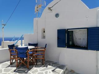 Kalamiotissa's house - Anafi - 6