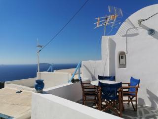 Kalamiotissa's house - Anafi - 3