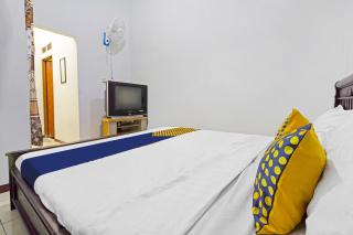 SPOT ON 91221 Pondok Nsn Syariah - Bandung - 9