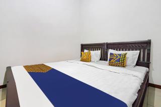 SPOT ON 91221 Pondok Nsn Syariah - Bandung - 6