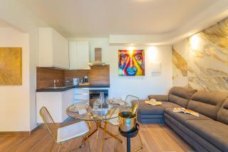 brorent-la maison doree - Olbia - 9