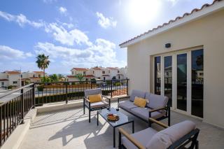 Cielo Luxury Villa by Nomads - Walk to Coral Bay - Peyia - 5