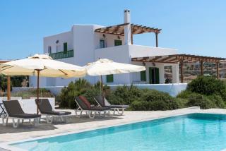 Reina Villa - Adamantas - 0
