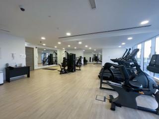 StayShort - Studio in Bloom Heights with Captivating City View - 5