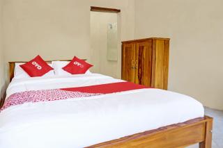 OYO 91261 Cita Suraya Homestay - Banyuwangi - 0